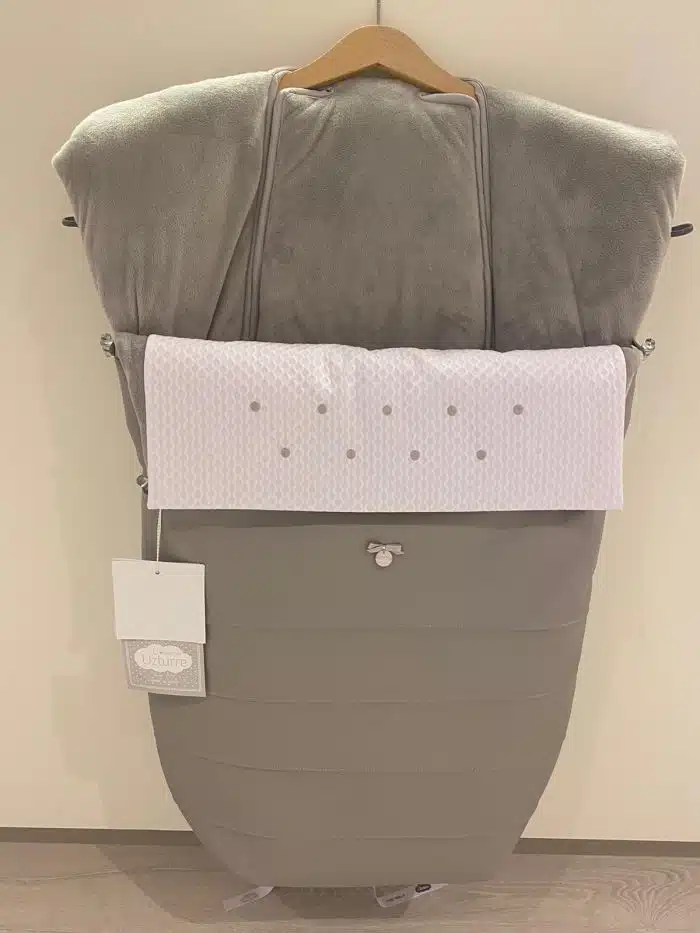 Uzture wagenzak met streep detail grijs