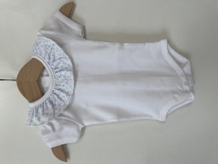 SALE Babidu romper met kraagje wit/bloem