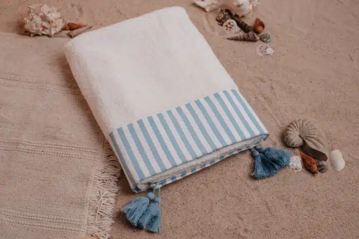 SALE Meia pata handdoek blue stripes