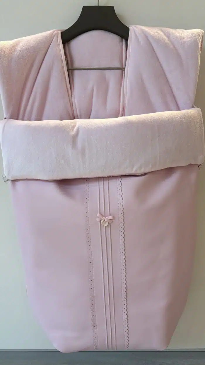 Uzturre wagenzak met detail roze
