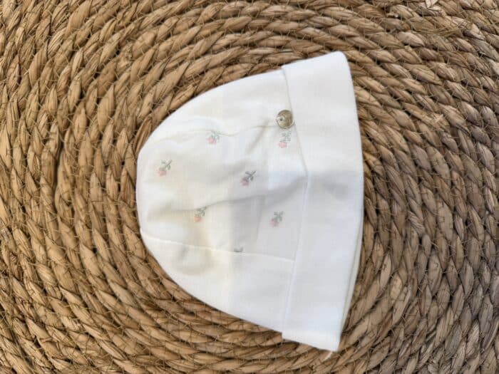 Purete du bebe girls muts 278 flower/creme